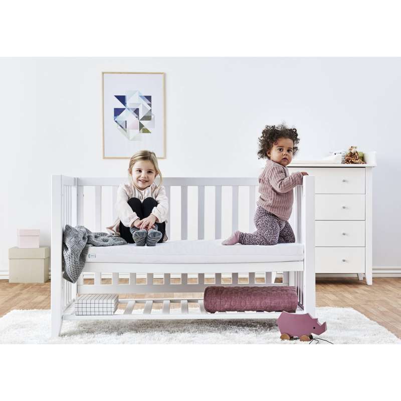 Hoppekids ANTON - Babybett mit ECO Dream Matratze - 60x120 cm - Weiß