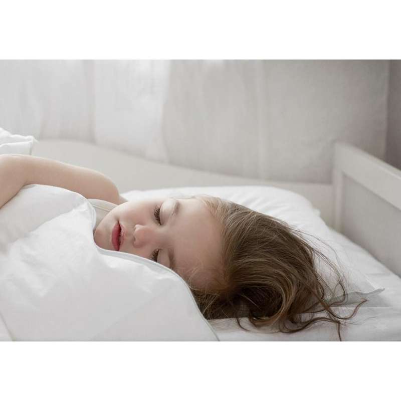 Fossflakes Nordic Sleep Juniorbettdecken- und Kissen-Set - 100x140 cm.